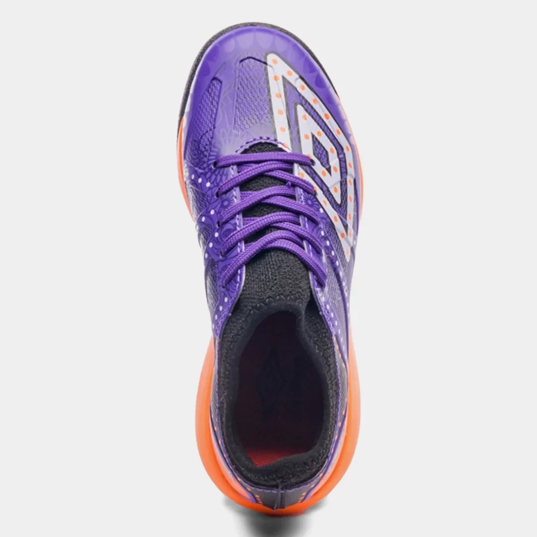 Chuteira Society Umbro Ultimate Jr  El Recuerdo nos Une - Preto/Roxo/Amarelo/Laranja - Imagem 3